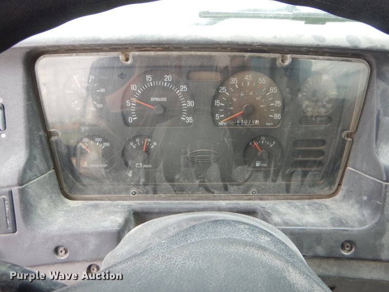 image for item DF3193 2000 Sterling L-Line  crane truck