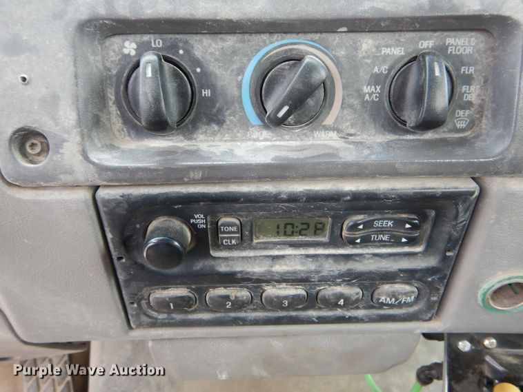 image for item DF3193 2000 Sterling L-Line  crane truck