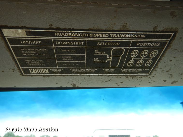 image for item DF3193 2000 Sterling L-Line  crane truck