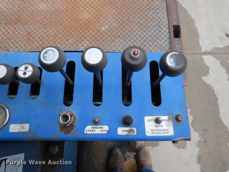 image for item DF3193 2000 Sterling L-Line  crane truck