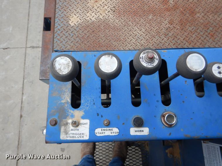 image for item DF3193 2000 Sterling L-Line  crane truck