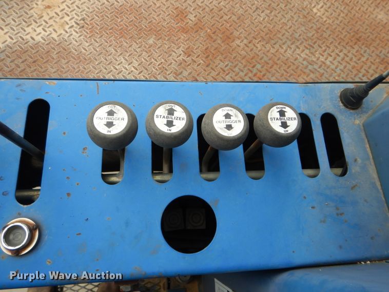 image for item DF3193 2000 Sterling L-Line  crane truck