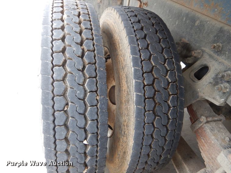 image for item DF3193 2000 Sterling L-Line  crane truck