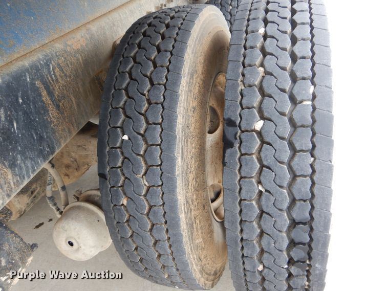 image for item DF3193 2000 Sterling L-Line  crane truck