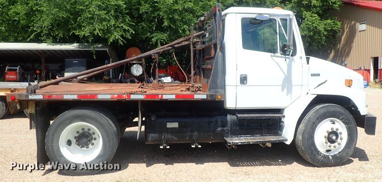 image for item DG2178 1999 Freightliner FL80  flatbed truck