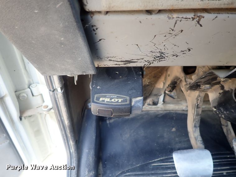 image for item DG2178 1999 Freightliner FL80  flatbed truck