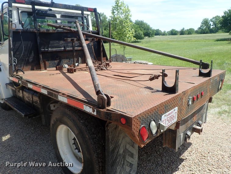 image for item DG2178 1999 Freightliner FL80  flatbed truck
