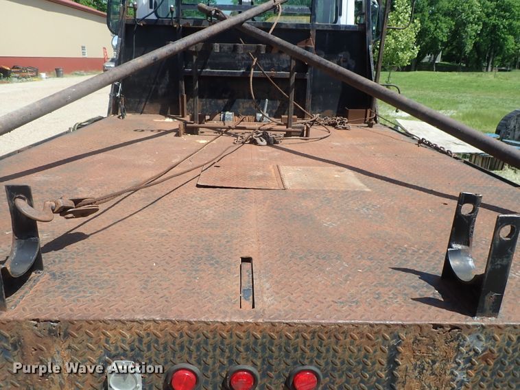 image for item DG2178 1999 Freightliner FL80  flatbed truck