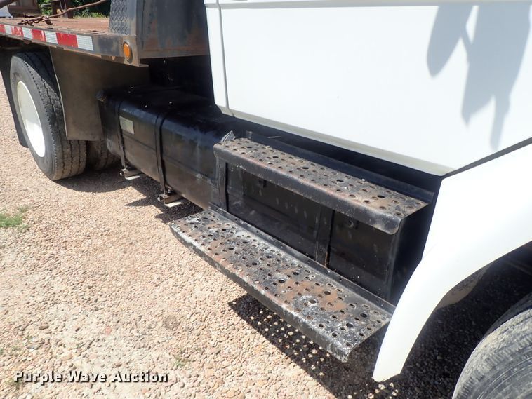 image for item DG2178 1999 Freightliner FL80  flatbed truck