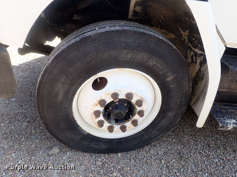image for item DG2178 1999 Freightliner FL80  flatbed truck
