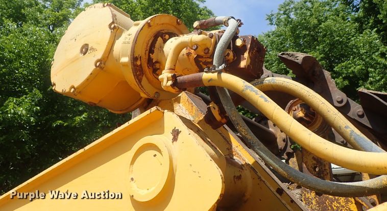 image for item DG2181 1984 John Deere 862  elevating scraper