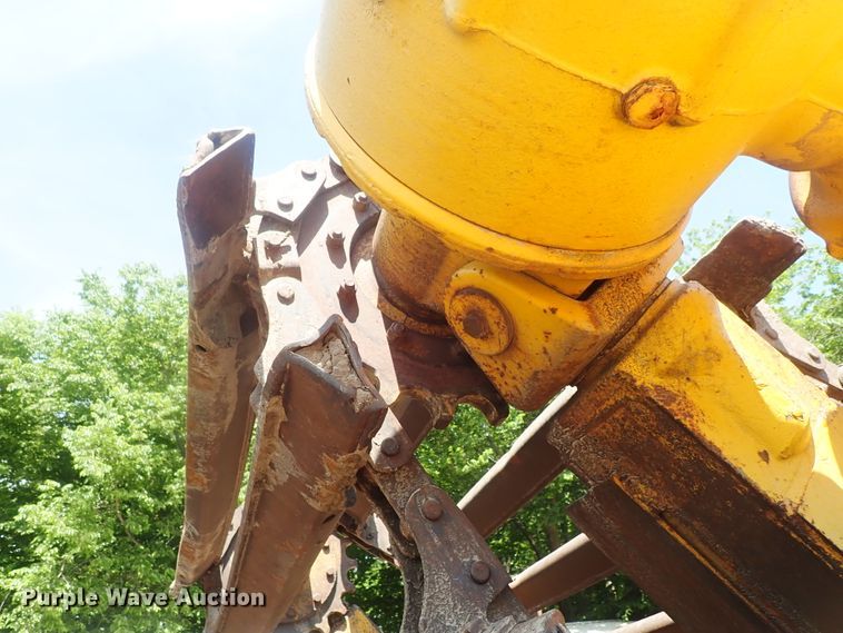 image for item DG2181 1984 John Deere 862  elevating scraper