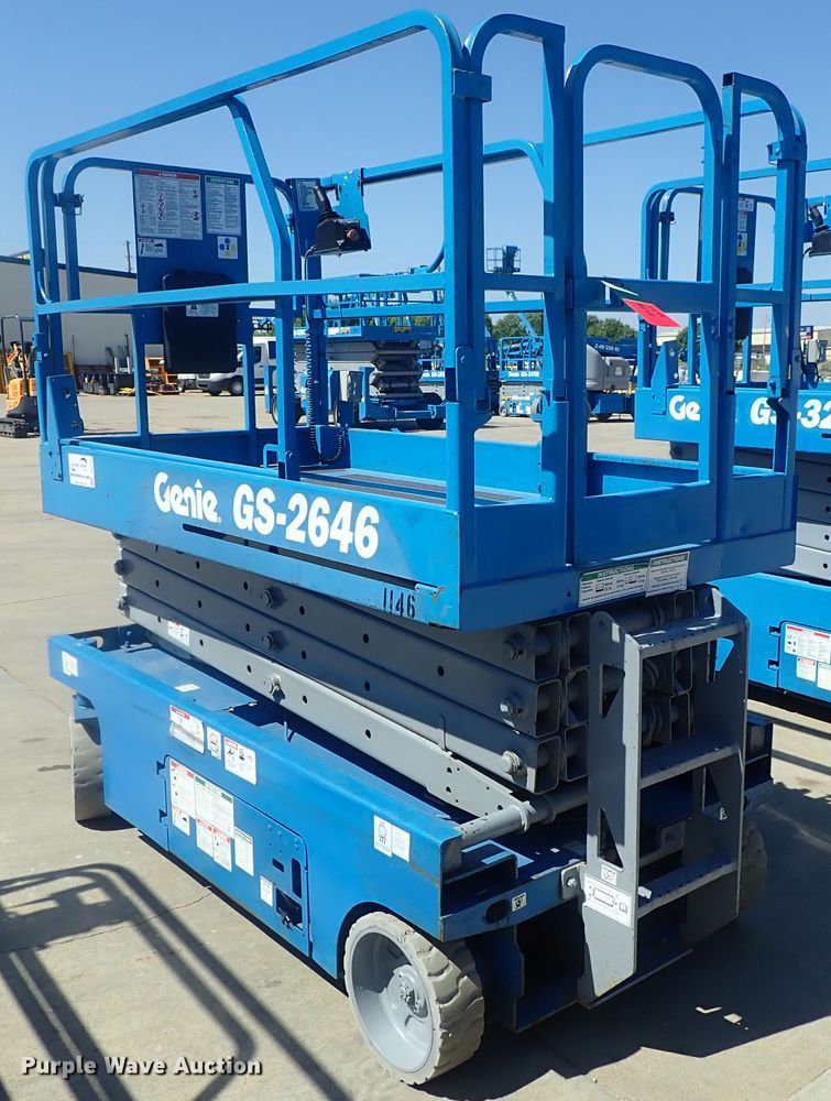 image for item DG2187 2006 Genie GS-2646  scissor lift