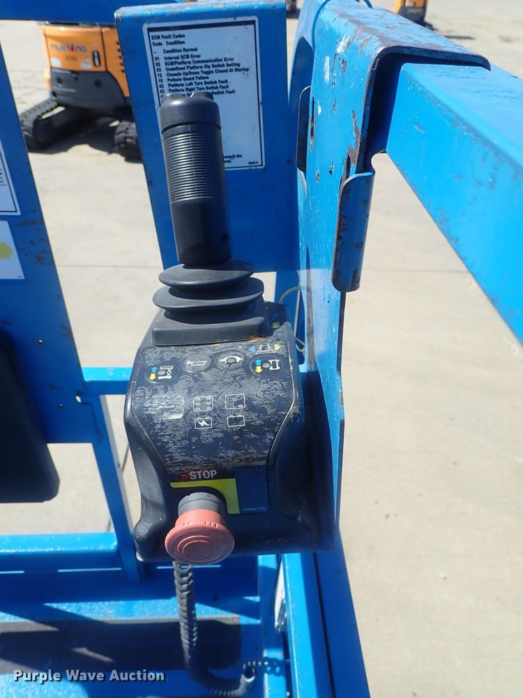 image for item DG2187 2006 Genie GS-2646  scissor lift