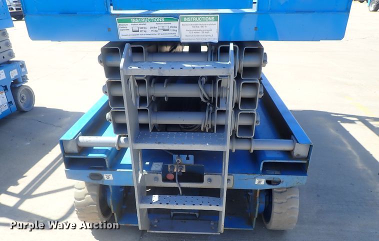image for item DG2187 2006 Genie GS-2646  scissor lift