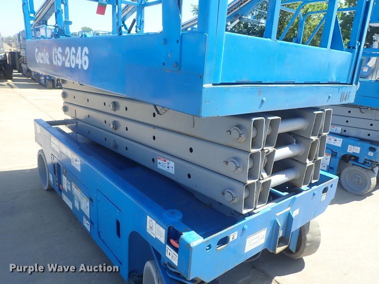 image for item DG2187 2006 Genie GS-2646  scissor lift