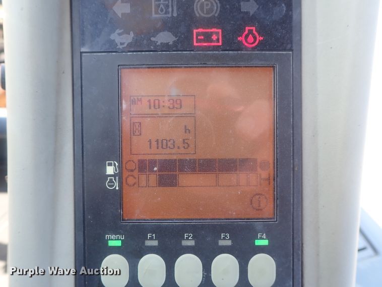 image for item DG2191 2015 Mustang 350Z NXTC  mini excavator