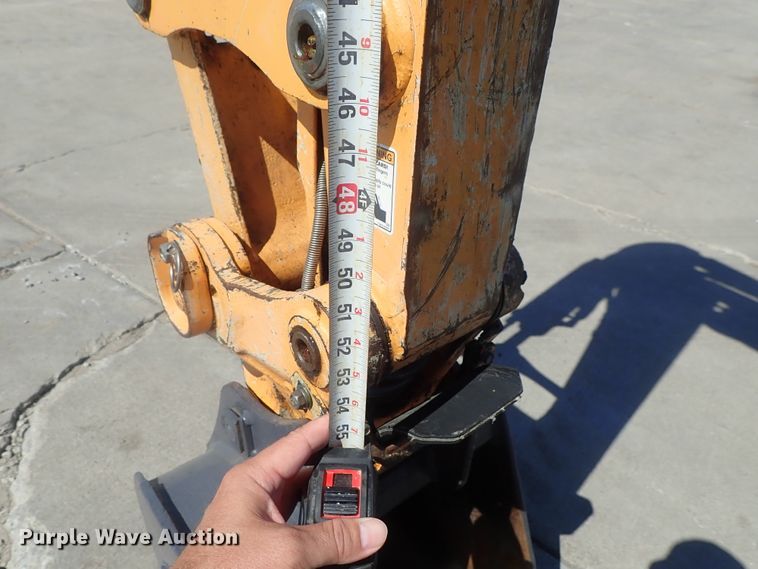 image for item DG2191 2015 Mustang 350Z NXTC  mini excavator