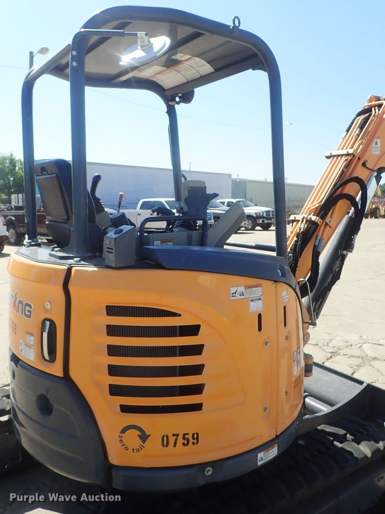 image for item DG2191 2015 Mustang 350Z NXTC  mini excavator