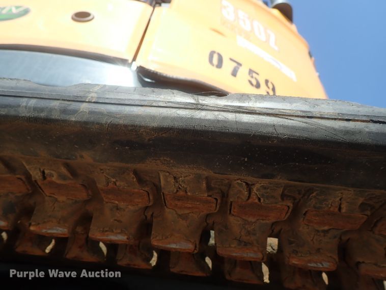 image for item DG2191 2015 Mustang 350Z NXTC  mini excavator