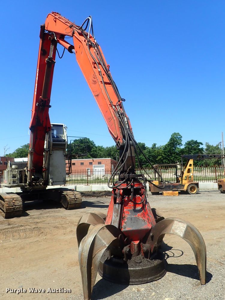 image for item DG2195 1981 Link Belt LS-5800  Scrap Master excavator