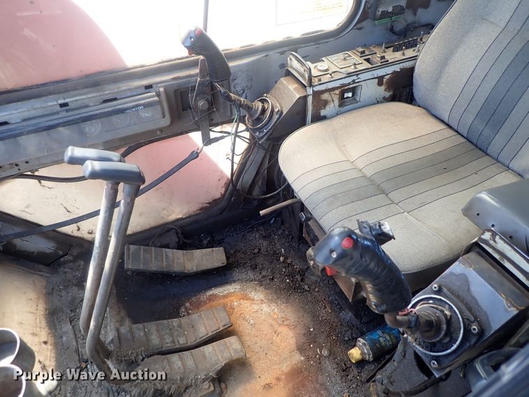 image for item DG2195 1981 Link Belt LS-5800  Scrap Master excavator