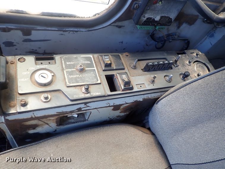 image for item DG2195 1981 Link Belt LS-5800  Scrap Master excavator