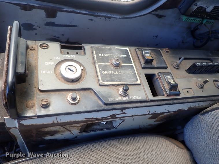 image for item DG2195 1981 Link Belt LS-5800  Scrap Master excavator