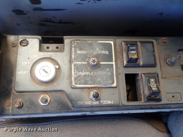 image for item DG2195 1981 Link Belt LS-5800  Scrap Master excavator