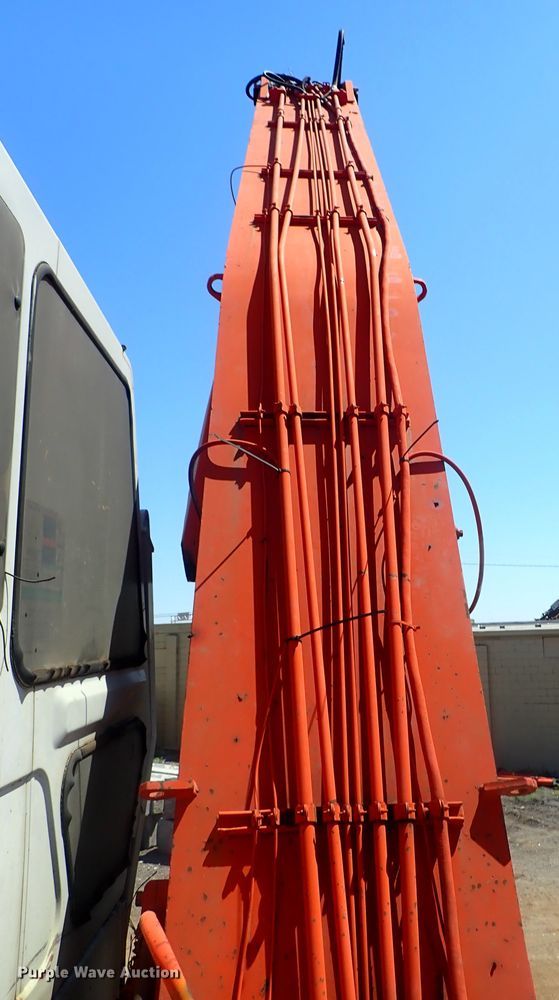 image for item DG2195 1981 Link Belt LS-5800  Scrap Master excavator