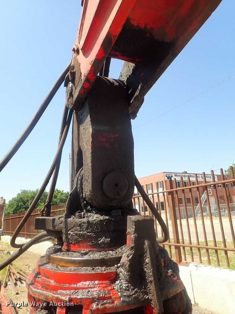 image for item DG2195 1981 Link Belt LS-5800  Scrap Master excavator