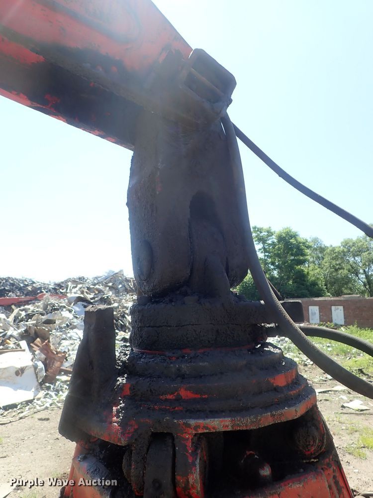 image for item DG2195 1981 Link Belt LS-5800  Scrap Master excavator