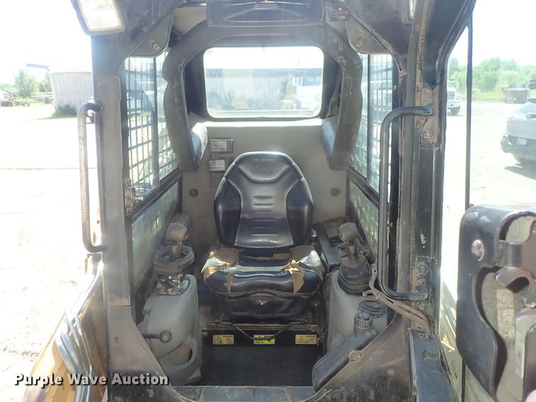 image for item DG2199 2011 Caterpillar 259B  tracked skid steer loader