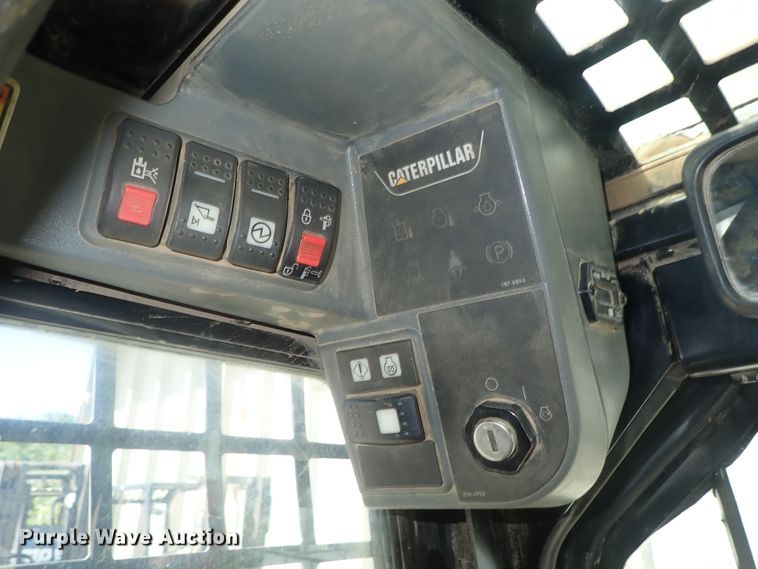 image for item DG2199 2011 Caterpillar 259B  tracked skid steer loader