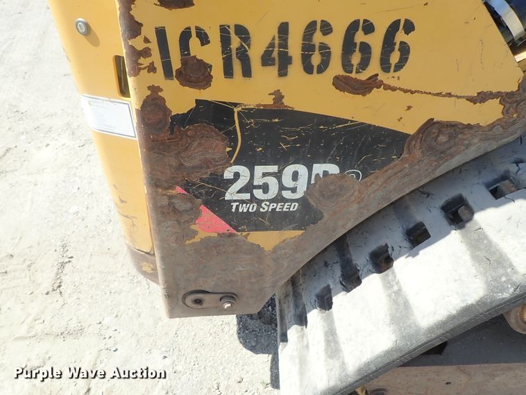 image for item DG2199 2011 Caterpillar 259B  tracked skid steer loader
