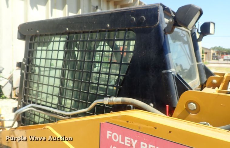 image for item DG2199 2011 Caterpillar 259B  tracked skid steer loader