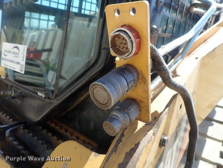 image for item DG2199 2011 Caterpillar 259B  tracked skid steer loader