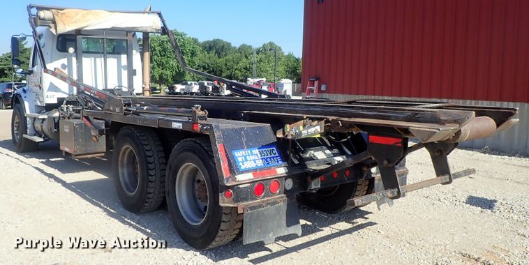 image for item DG2204 2009 Freightliner Business Class M2  roll-off container truck