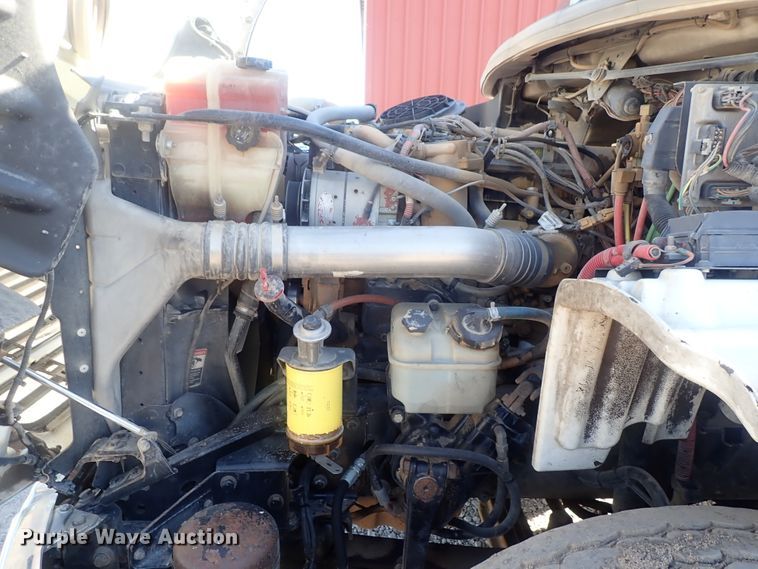 image for item DG2204 2009 Freightliner Business Class M2  roll-off container truck