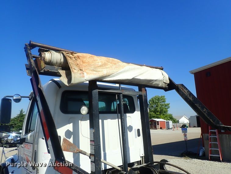 image for item DG2204 2009 Freightliner Business Class M2  roll-off container truck