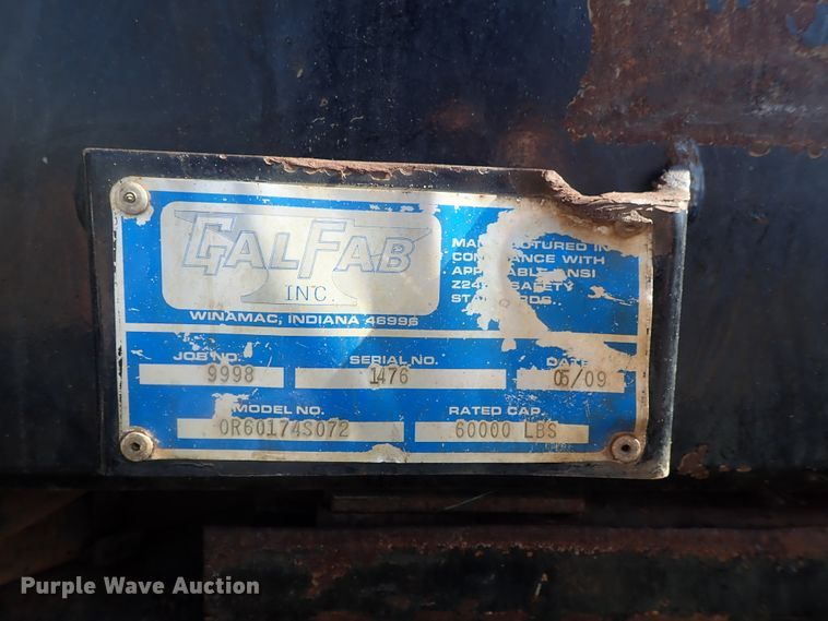 image for item DG2204 2009 Freightliner Business Class M2  roll-off container truck