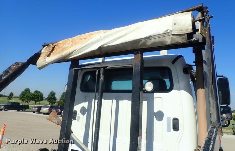 image for item DG2204 2009 Freightliner Business Class M2  roll-off container truck