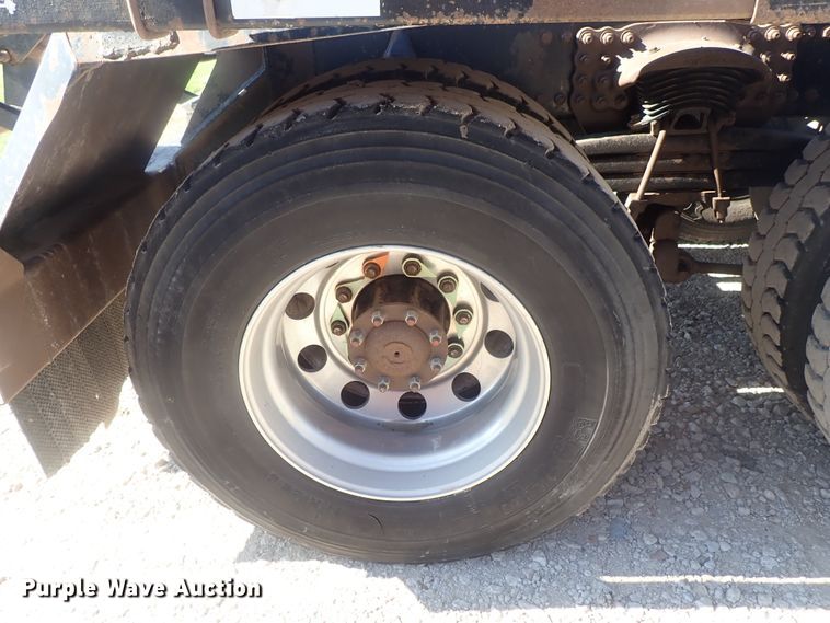 image for item DG2204 2009 Freightliner Business Class M2  roll-off container truck