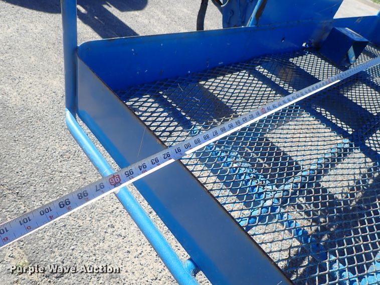 image for item DG2205 1999 Genie S-40  boom lift