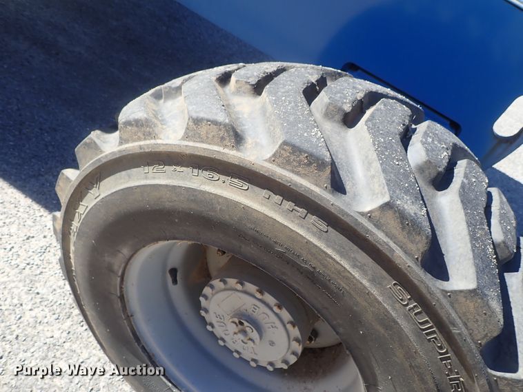 image for item DG2205 1999 Genie S-40  boom lift