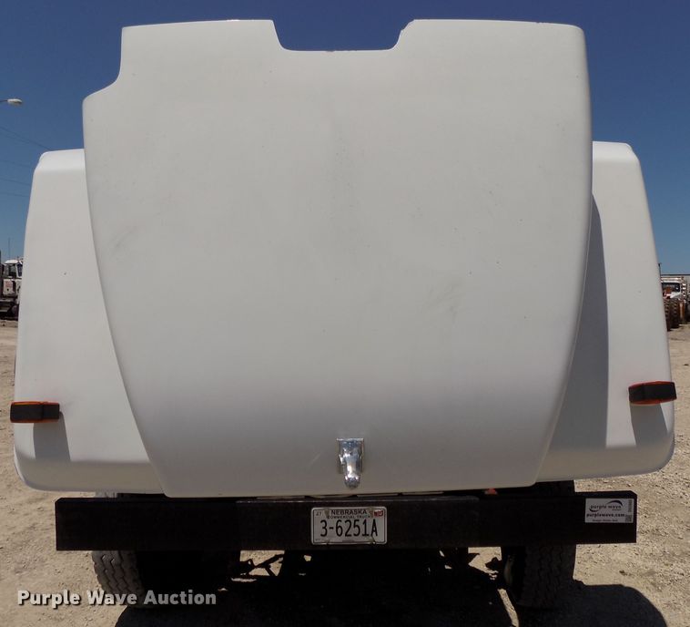 image for item DG2603 1994 Mack RD688S  dump truck