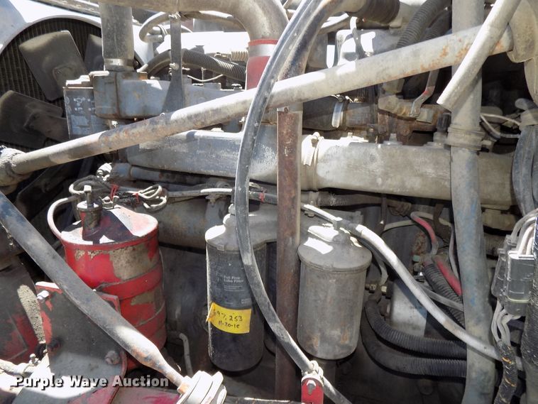 image for item DG2603 1994 Mack RD688S  dump truck