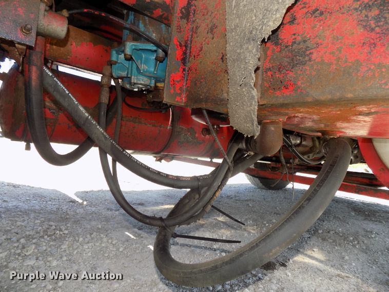 image for item DG2603 1994 Mack RD688S  dump truck