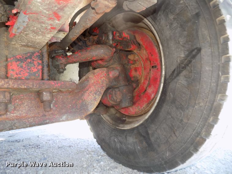 image for item DG2603 1994 Mack RD688S  dump truck