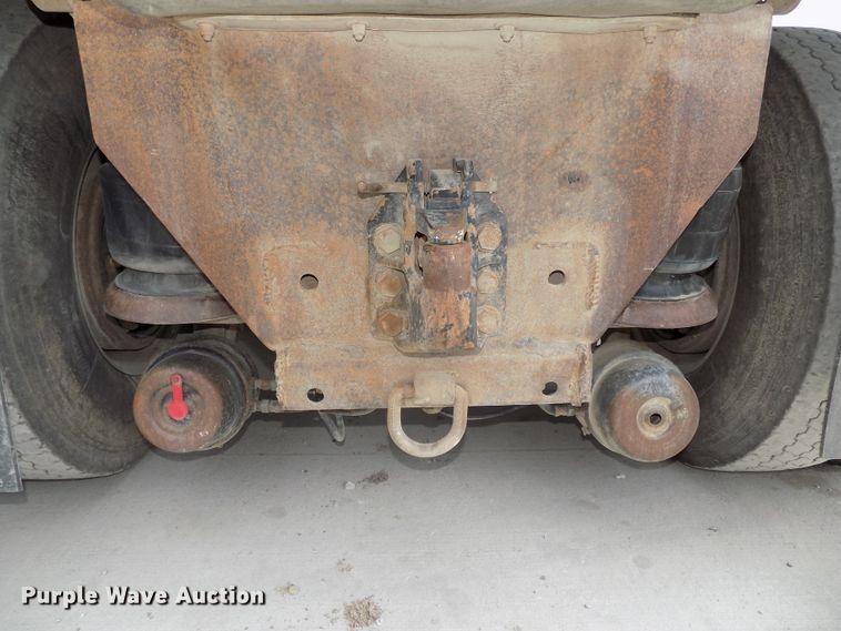 image for item DG2606 1997 Kenworth T800  dump truck